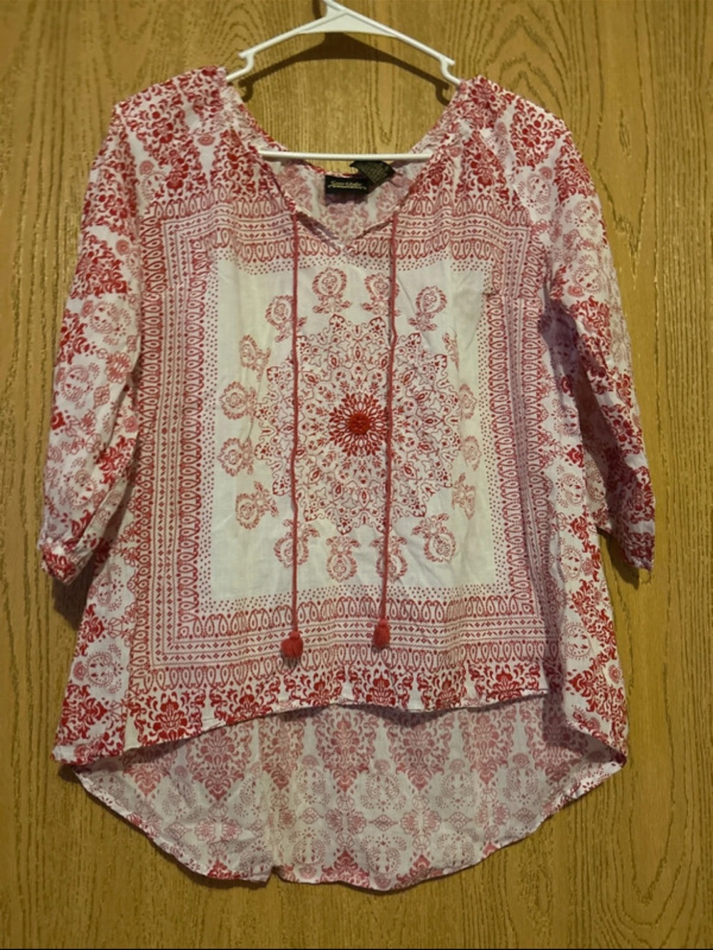 Women's White and Red Boho Medallion Tunic Blouse
